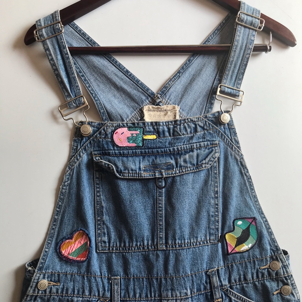 Vintage overall shorts with patches